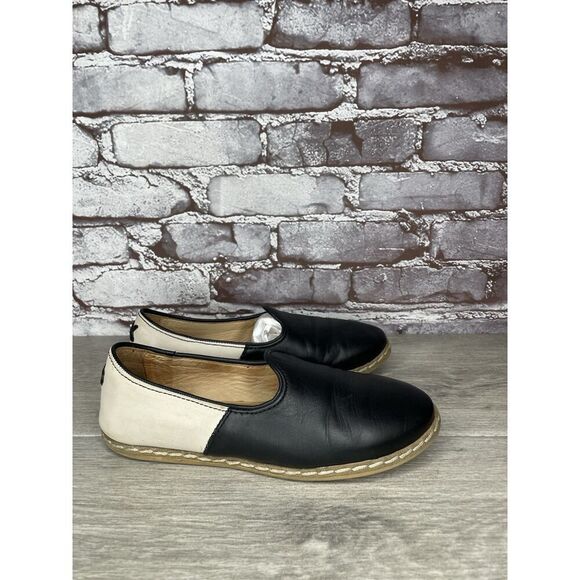 Charix Black Leather Ivory Classic Slip On Loafers Flats Shoes Women 36EU/6M US - Picture 3 of 16